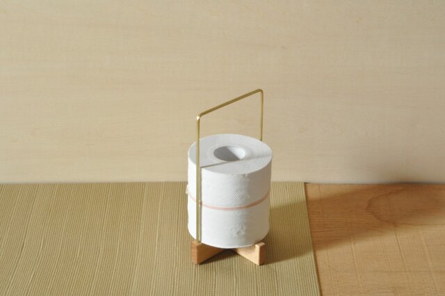 シンプルなトイレットペーパースタンド 1ストックの画像1枚目