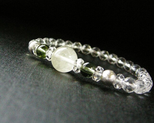 リビアングラス ＆ ギベオン隕石、高品質 モルダバイト 宇宙