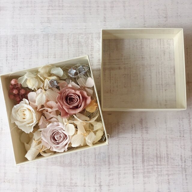 プリザーブドフラワー Box (natural)の画像1枚目