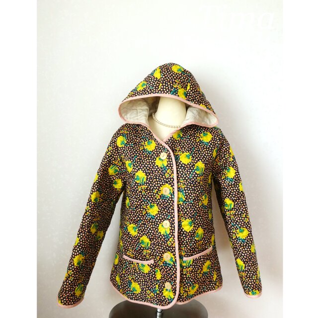 リバティ　ジュニパー黄のキルティングジャケット