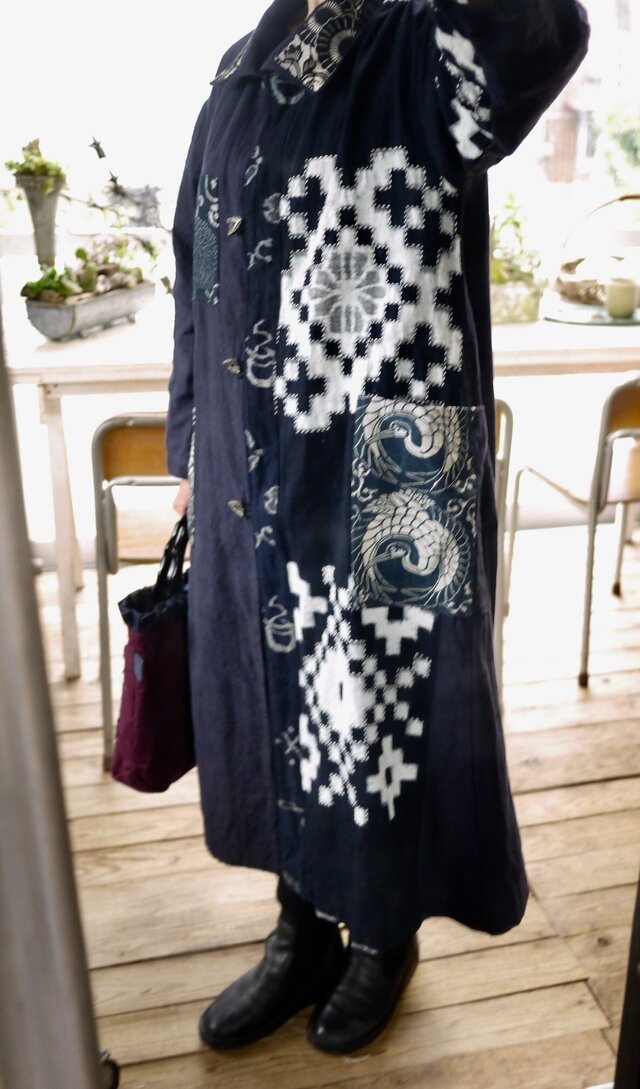 筒描と古布の刺し子コート | iichi 日々の暮らしを心地よくする