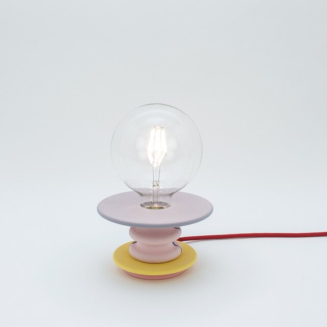 パープルテーブルランプ Frutti Lampの画像1枚目