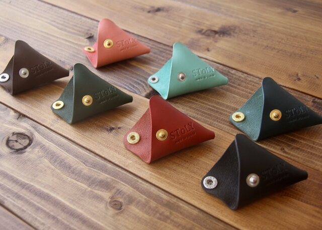 国産本革＊7色]三角形の薬入れ NMC 小物入れにも使えます♪ | iichi