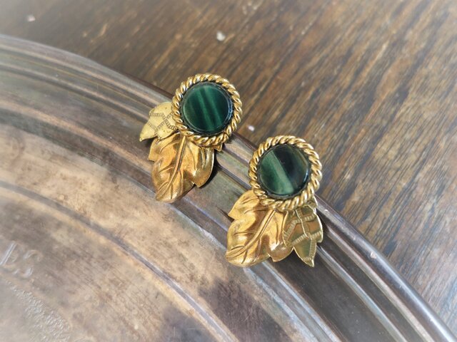 リーフピアス ヴィンテージグリーン vintage pierced earrings <PE