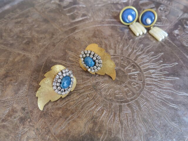 ブルービジューリーフピアス ミリアムハスケル vintage Miriam Haskell <PE-MHgd3>の画像1枚目