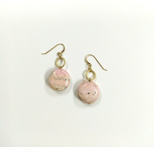 baby pink coin pierceの画像1枚目