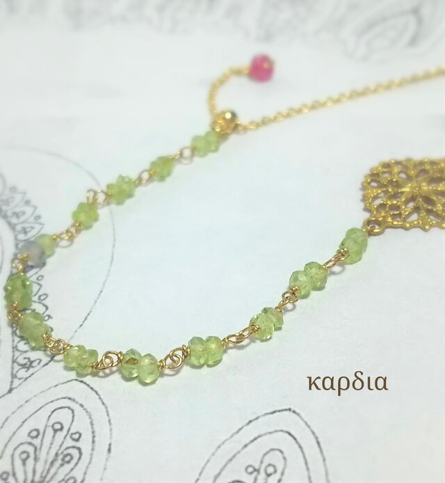 <Free size>ヴィンテージ調ペリドットブレス 8月誕生石の画像1枚目