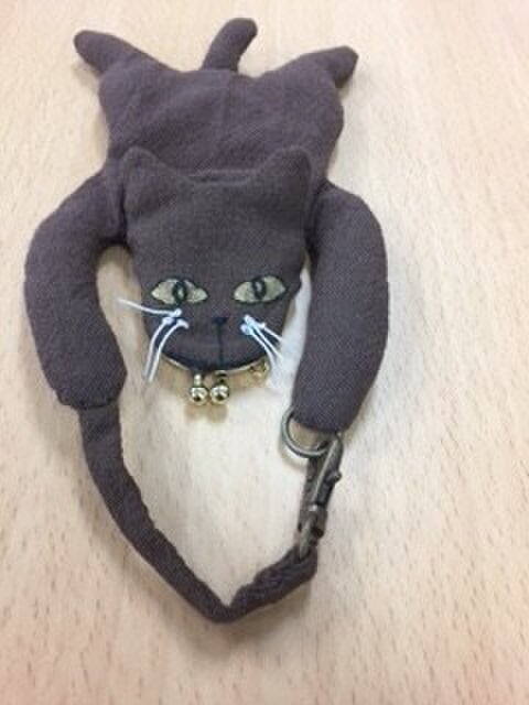 小さながま口の猫マスコットの画像1枚目