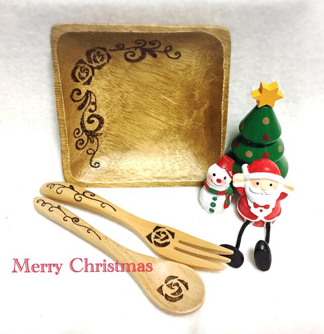 クリスマス会のプレゼントに最適♡ ケーキプレートセット 薔薇 大量オーダーお値引きいたしますの画像1枚目