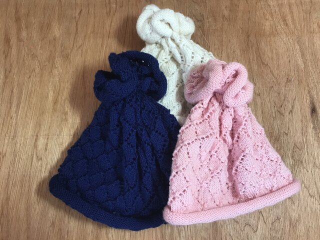 ダイヤ模様のニット帽の画像1枚目