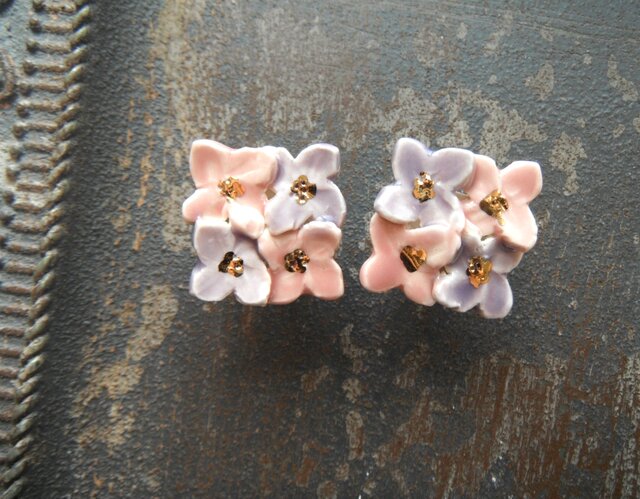 花のpierce(アリッサム ) ラベンダー×プラムの画像1枚目