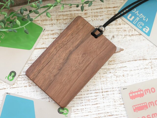 木製パスケース【イルカ/Dolphin】ウォールナット | iichi 日々の