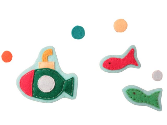 乗り物ワッペン マリンワッペン;潜水艦とちいさなお魚の画像1枚目