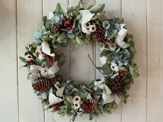【SALE】ポポラスとブルーアイスのクリスマスリース* * *ラッピング無料 SALE】ポポラスとブルーアイスのクリスマスリース