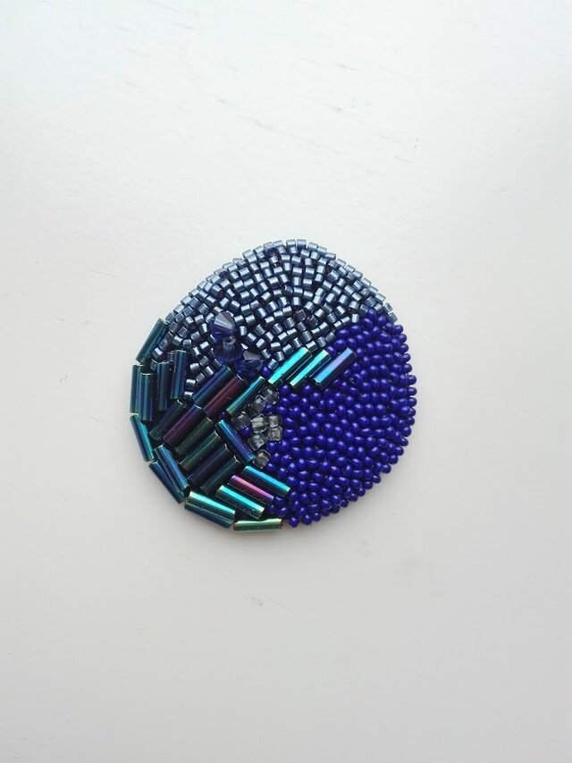 刺繍ブローチ 海2の画像1枚目