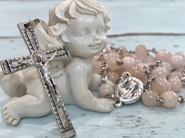 モルガナイトのロザリオの画像1枚目