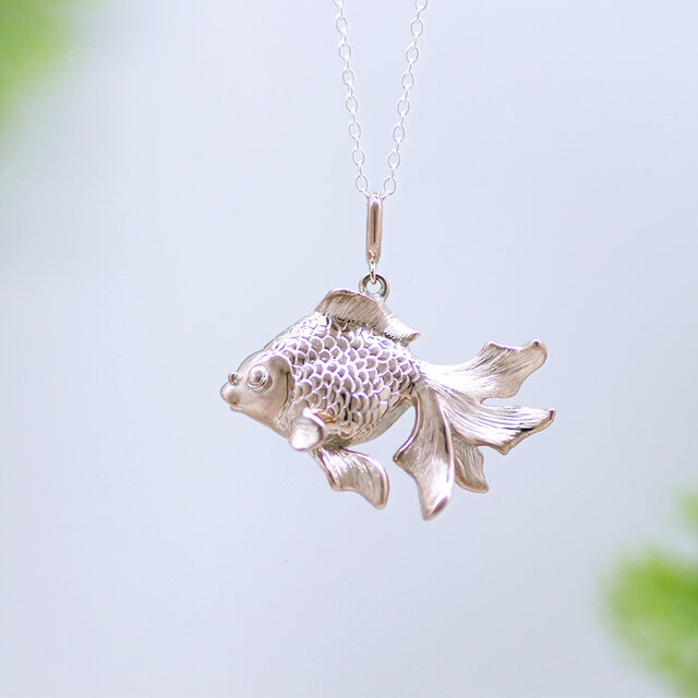 金魚/ピンクシルバーペンダント/pinksilver/40cmAJチェーン | iichi