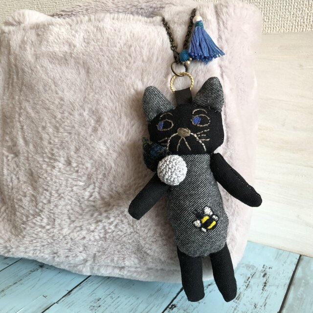 ねこさんバックチャームの画像1枚目