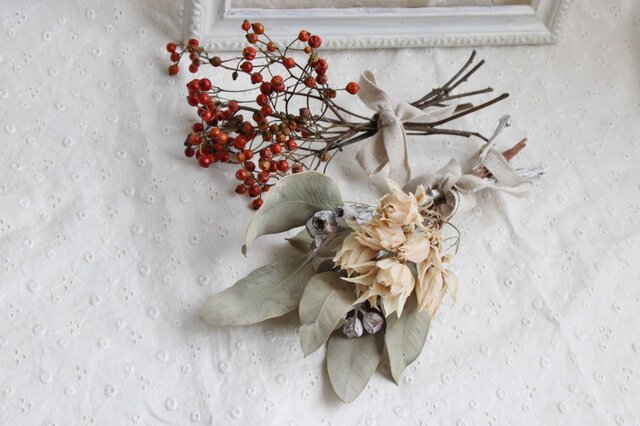 ドライフラワー（テトラゴナ・野ばらの実） | iichi 日々の暮らしを