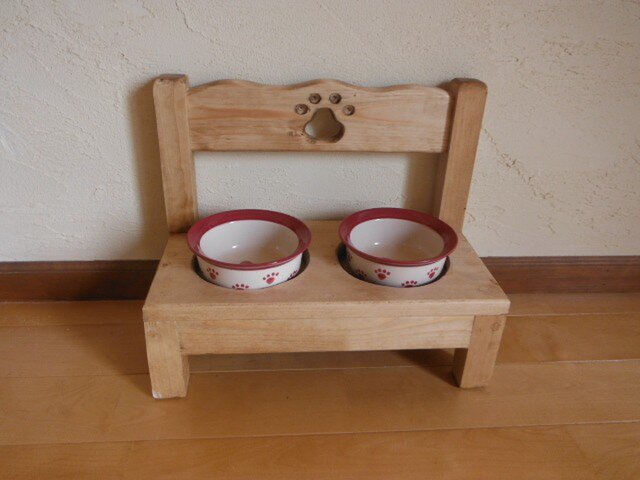 受注製作!ペット*食器台*えさ台 肉球~ ミディアム カントリー家具 アウトレットの画像1枚目
