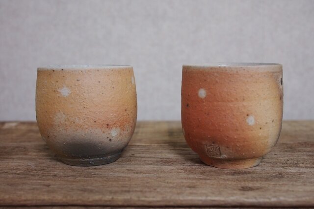 霰茄子底湯呑【あられナスぞこゆのみ】の画像1枚目