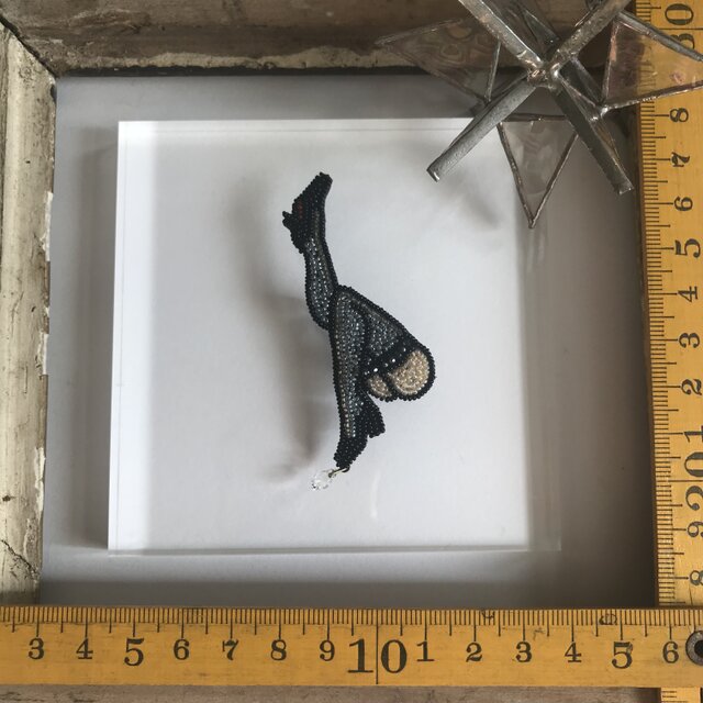 「Moulin Rouge」Bシルバー *リュネビル刺繍ブローチの画像1枚目