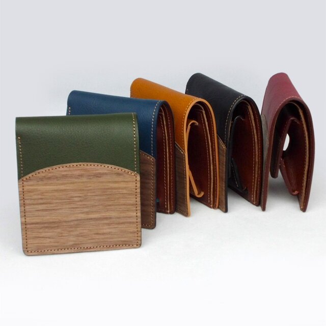 5色] [名入可] 木と革の二つ折り財布 --- 贅沢な総革仕上げ | iichi