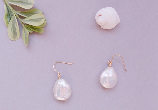 Coin Pearl Earring ピアスの画像1枚目