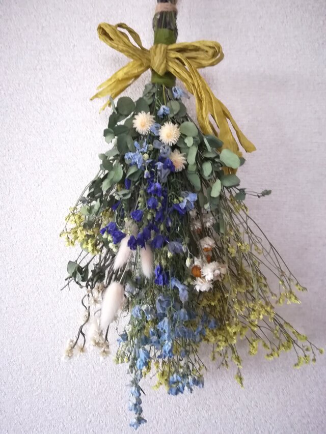 [送料無料]ドライフラワースワッグデルフィニウムと、