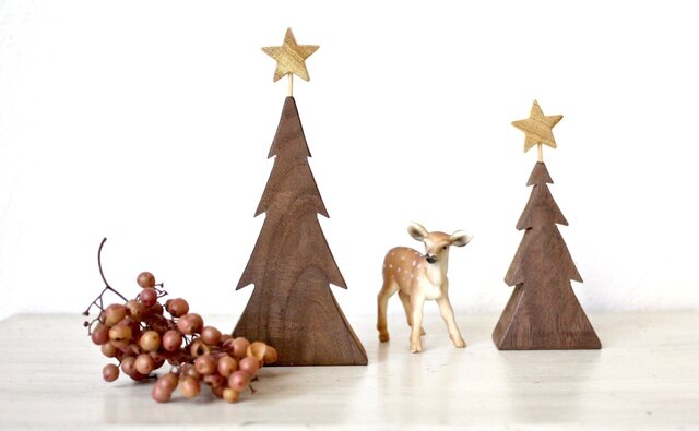 小さな木のクリスマスツリーの画像1枚目