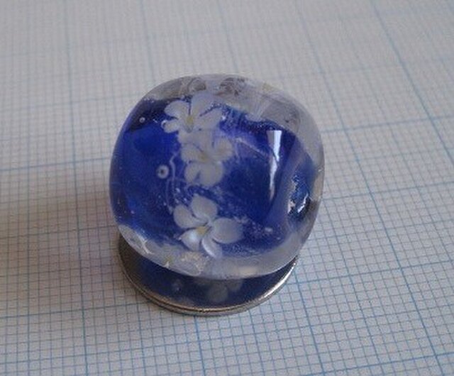 とんぼ玉 花 花 濃青 Iichi ハンドメイド クラフト作品 手仕事品の通販