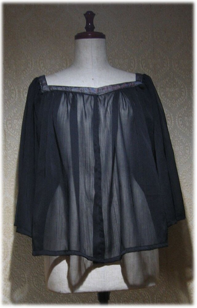 ギャザーたっぷりふんわりボレロ=SALE=の画像1枚目