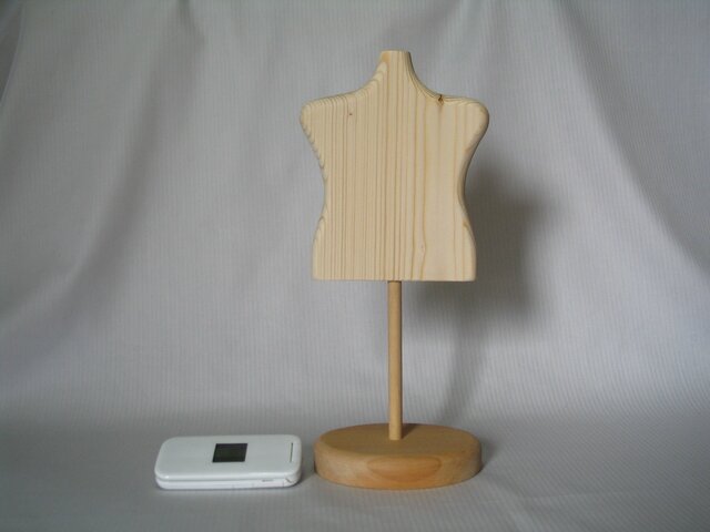 ぬいぐるみ うさぎ用白木のトルソー | iichi 日々の暮らしを心地よく