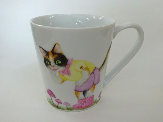 ハナオチバタケとねこのマグカップ(手描き)の画像1枚目