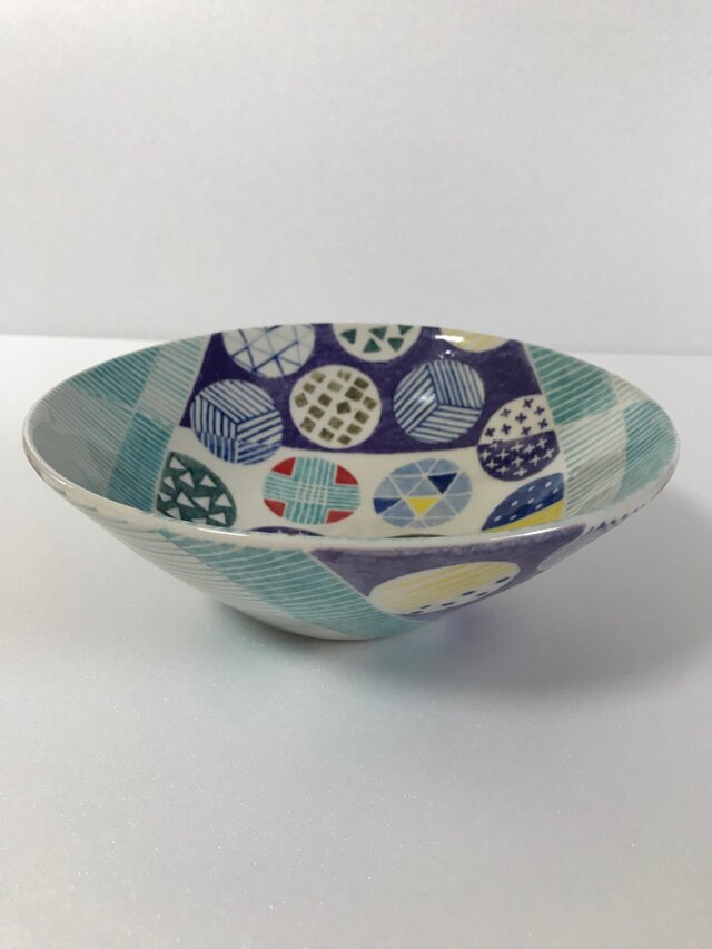 サラダボール③(丸の中に模様)