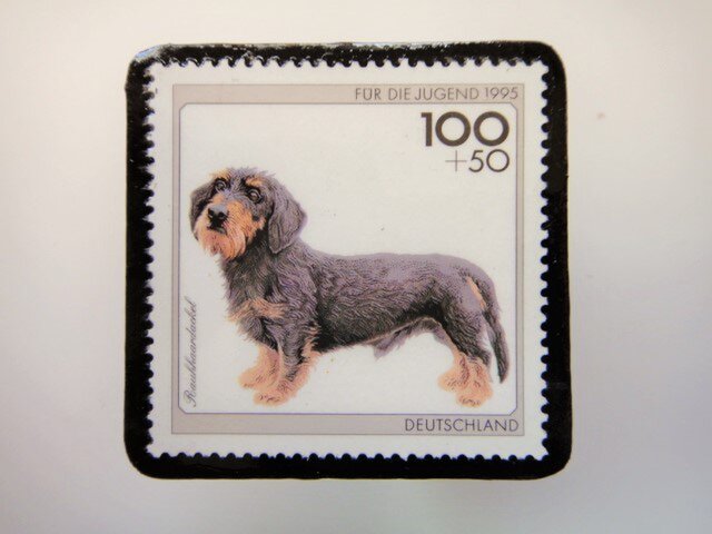 ドイツ 犬切手ブローチ 3211 Iichi ハンドメイド クラフト作品 手仕事品の通販