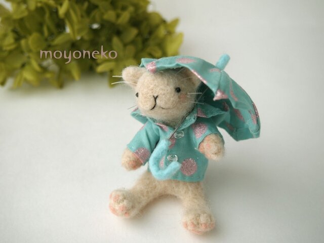 雨の日ねこの画像1枚目