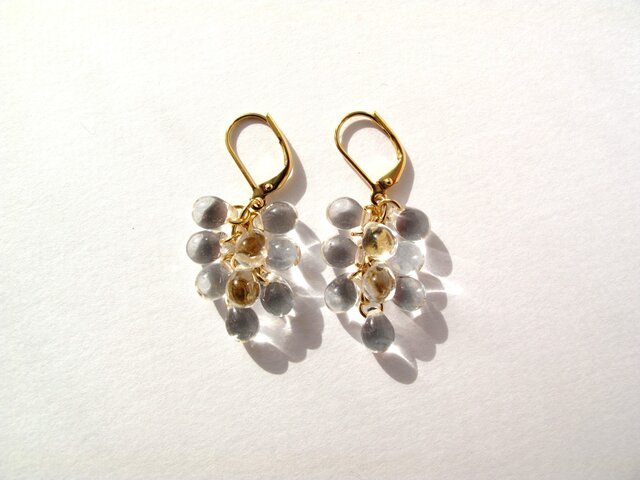 つぶつぶピアス-CWHの画像1枚目