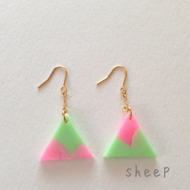 ぶち。ネオンさんかく(大)