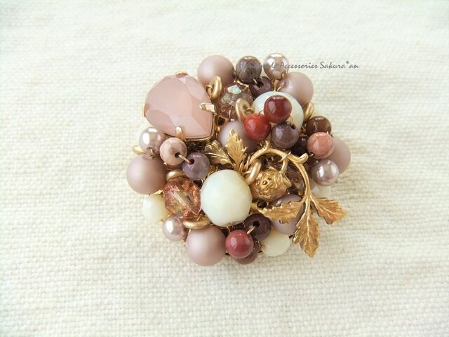 Brooch いちご(K0630)の画像1枚目