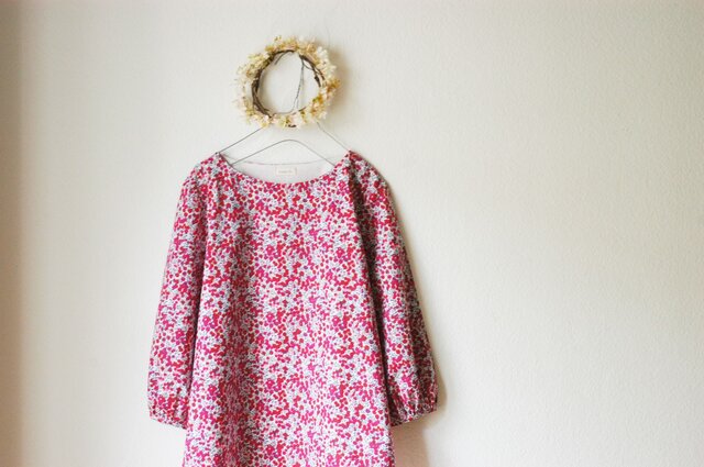 Liberty:wiltshire ふっくらお袖のチュニックの画像1枚目
