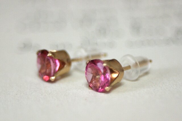 大粒☆宝石質】14kgf天然石ピアス ピンクトパーズ | iichi 日々の