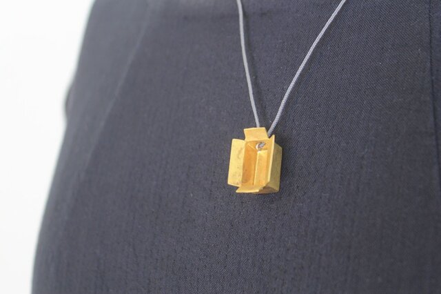miniature tool necklace ダンボール(cotton cord/brass)の画像1枚目