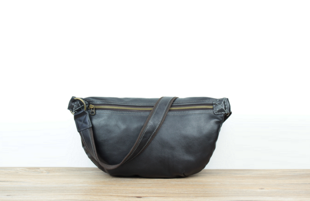 本革 レザーショルダーバッグ 斜め掛け 旅行に最適 ☆DarkGrey☆の画像1枚目