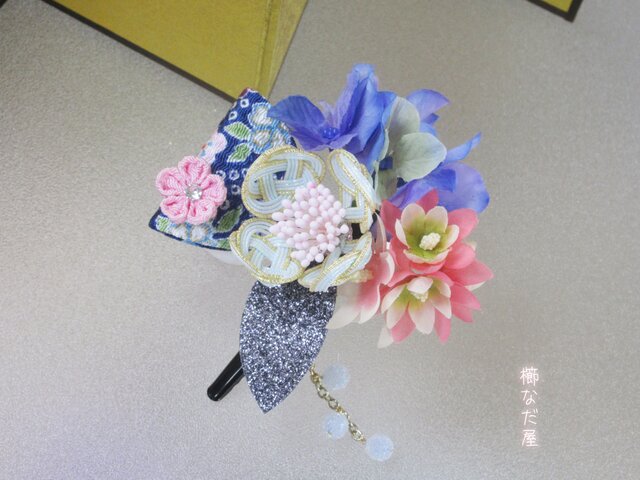 着物 髪飾り 水引花 和装 振袖 ヘアクリップ 入学式 卒業式 成人式の画像1枚目