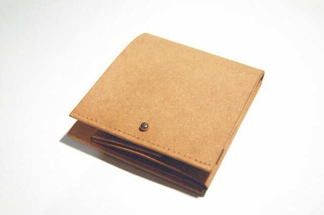 minimal - half - wallet 二つ折り財布/リサイクルレザーの画像1枚目