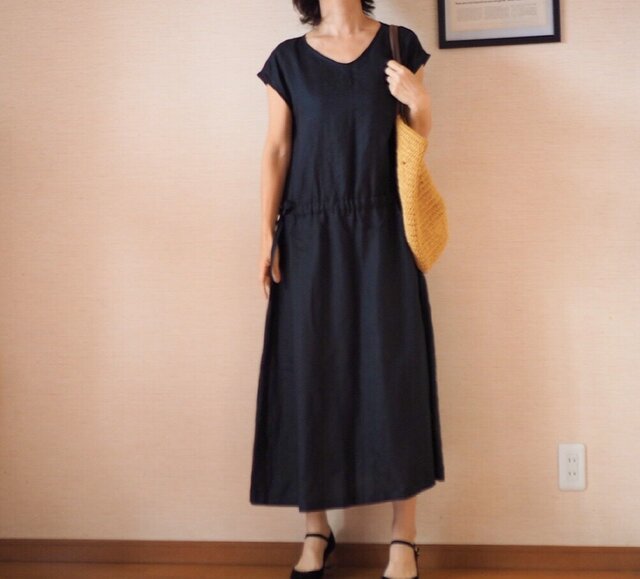 夏のフレンチワンピースの画像1枚目