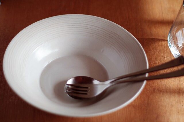 パスタ皿の画像1枚目