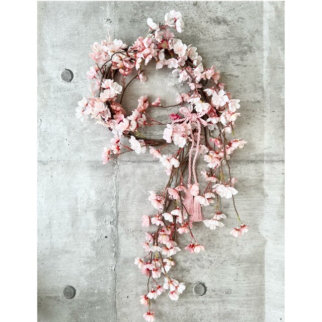 枝垂れ桜リース「受注制作」 | iichi 日々の暮らしを心地よくする