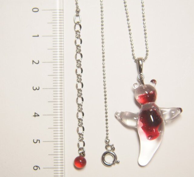 クリオネのネックレス 赤 | iichi 日々の暮らしを心地よくする